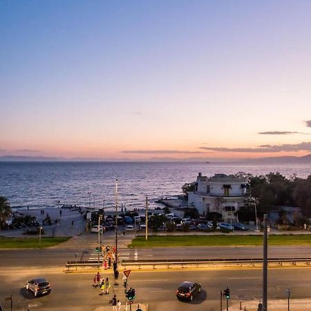 Flisvos Elite Seafront Luxury Apartment أثينا المظهر الخارجي الصورة